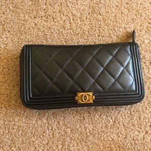 CHANEL boy zip wallet